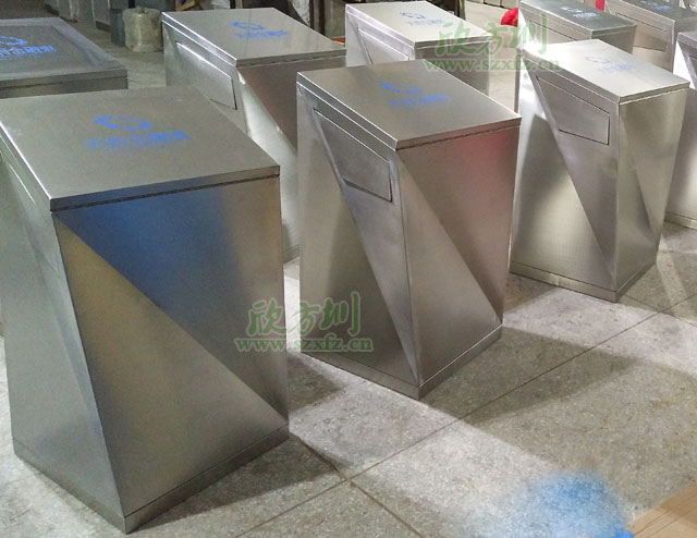 定制果皮箱垃圾桶價格影響因素有哪些 定制果皮箱垃圾桶價格影響因素有哪些