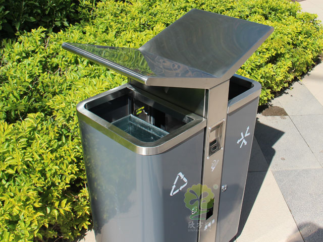 城市戶外展翅果皮箱