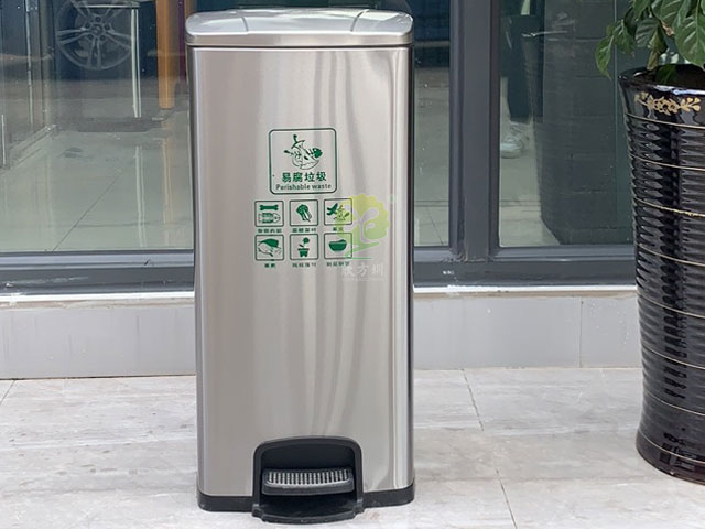 家用不銹鋼室內(nèi)分類垃圾桶 家用不銹鋼室內(nèi)分類垃圾桶
